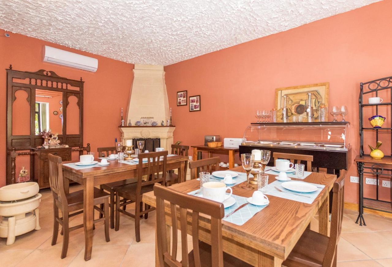 Tarxien Kikka B&B מראה חיצוני תמונה